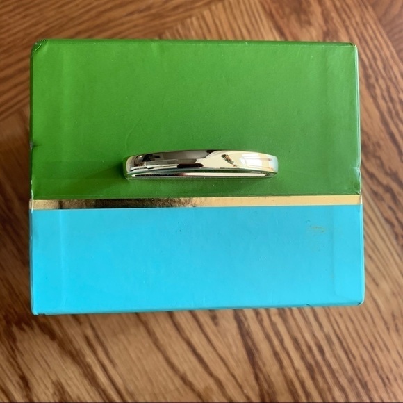 Kate Spade Fitness Tracker Black and White - Picture 5 of 8